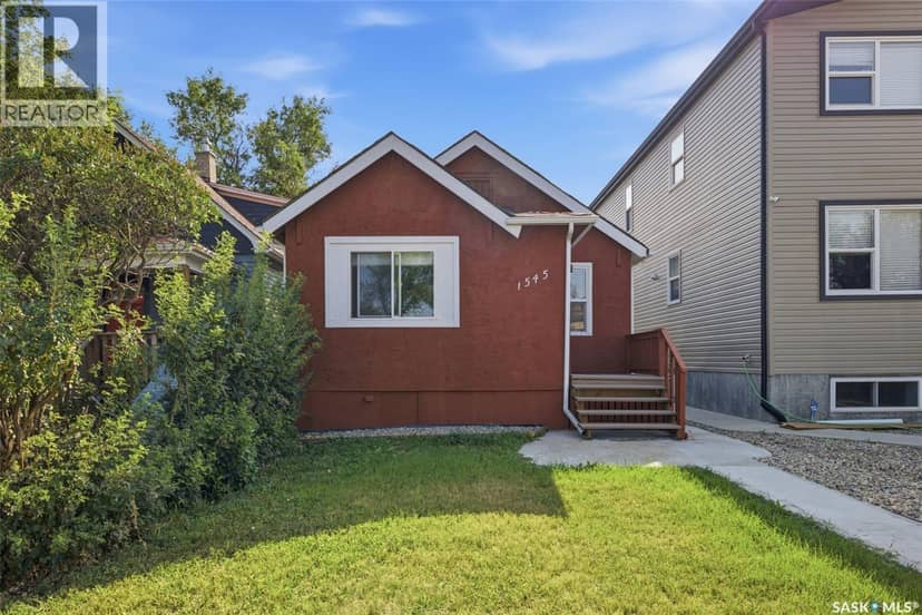1545 Princess STREET — photo 1 of 30