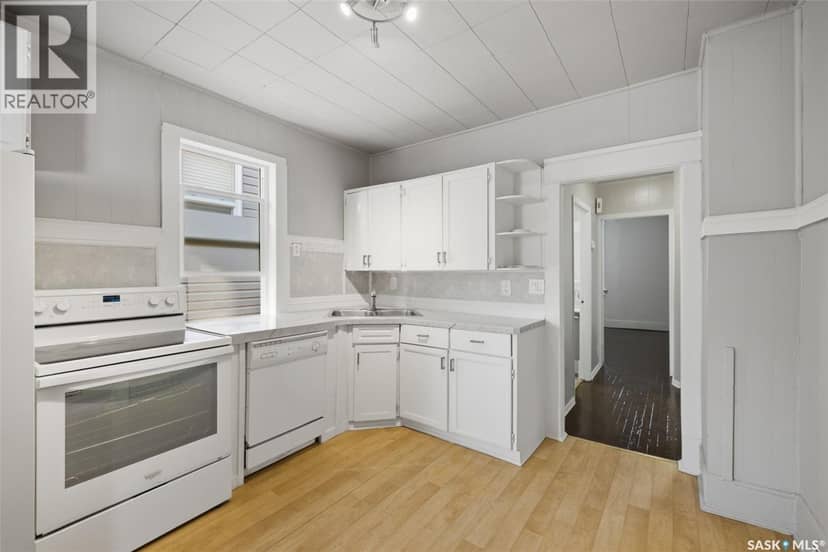 1545 Princess STREET — photo 9 of 30