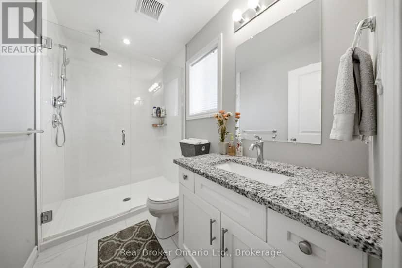 360 Dover Avenue — photo 21 of 40