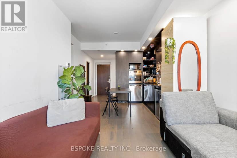 4207 - 70 Temperance Street — photo 13 of 23