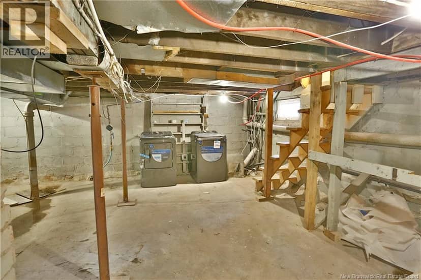 15 Lockhart Avenue — photo 25 of 28