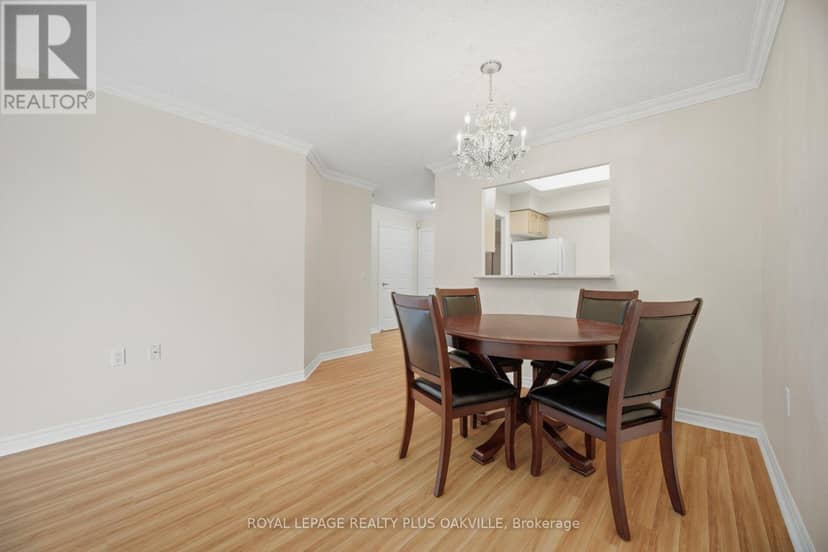 1406 - 100 Burloak Drive — photo 18 of 40
