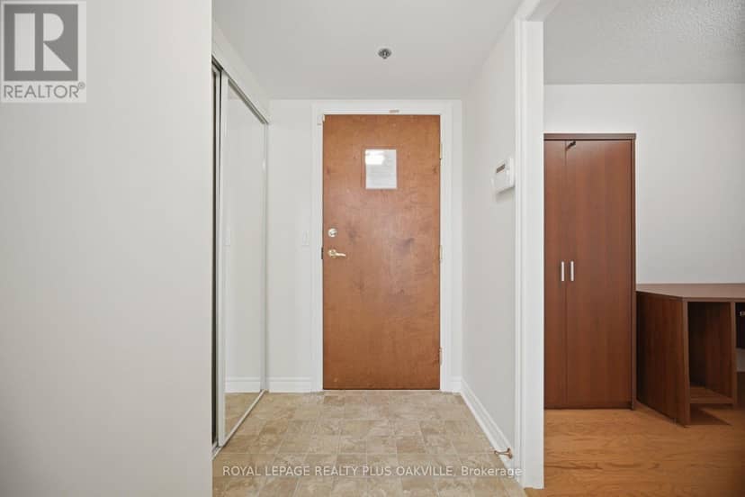 1406 - 100 Burloak Drive — photo 7 of 40