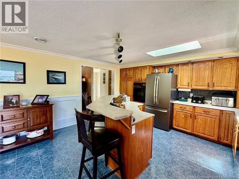 65 Lambert Road — photo 18 of 40