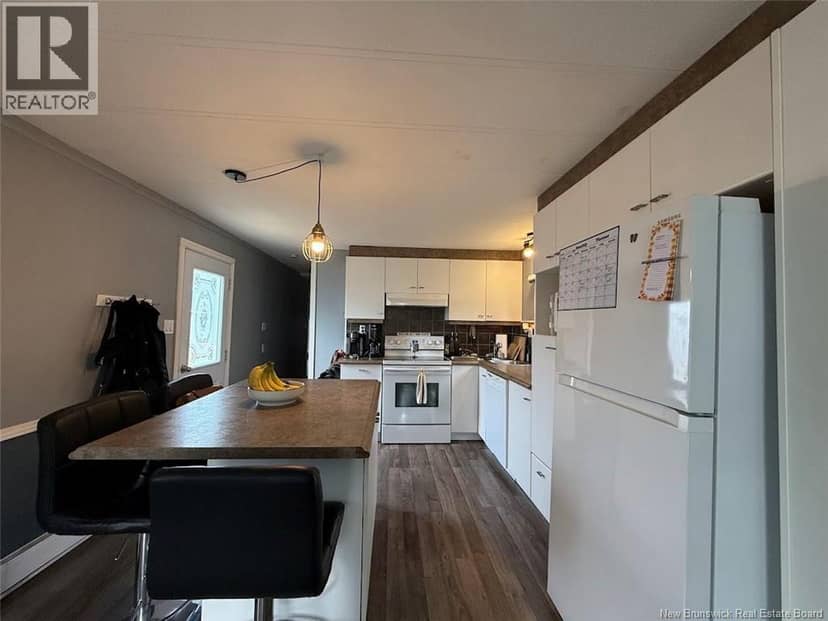 18 Parc P'tiso Street, Edmundston, photo 2
