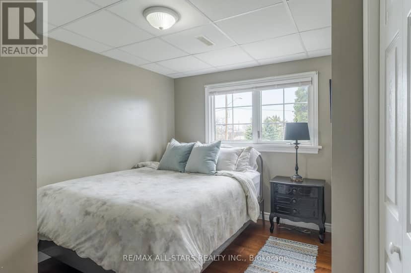 47 Meadowland Drive — photo 32 of 40