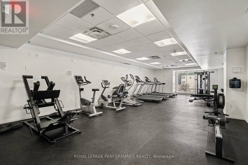 204 - 242 Rideau Street — photo 19 of 24