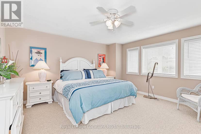 7 Kayla Crescent — photo 16 of 37