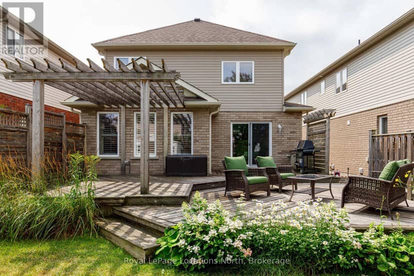 7 Kayla Crescent — photo 35 of 37