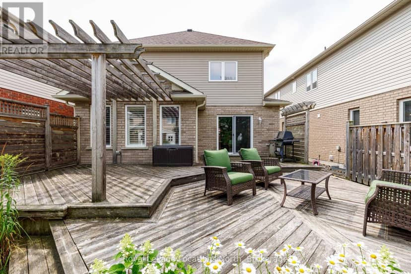 7 Kayla Crescent — photo 36 of 37
