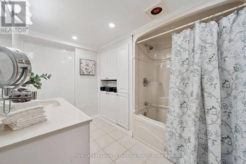 1082 Kawagama Lake Road — photo 36 of 39