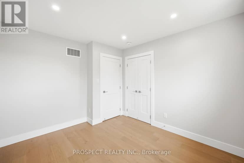 568 Simcoe Street — photo 24 of 40