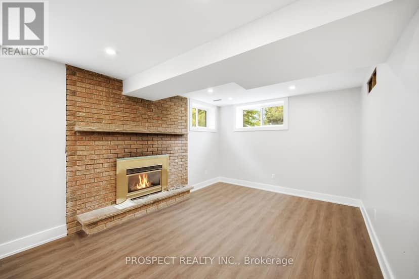 568 Simcoe Street — photo 36 of 40