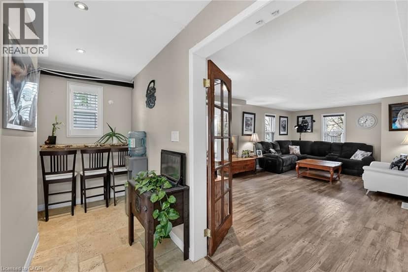 3555 CAMPDEN Road — photo 14 of 40