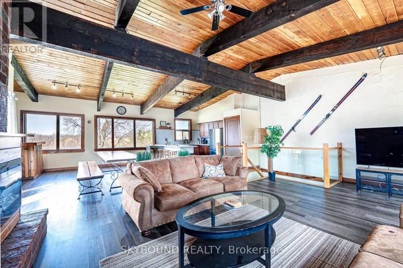 157 Tyrolean Lane — photo 11 of 40