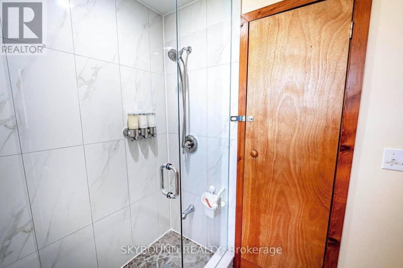 157 Tyrolean Lane — photo 31 of 40