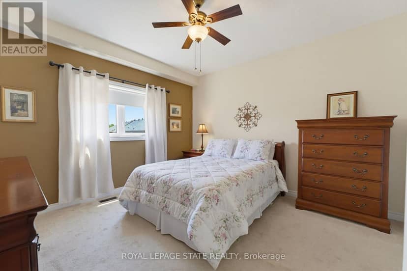 17 - 310 Southbrook Drive — photo 11 of 31