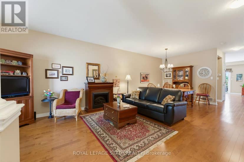17 - 310 Southbrook Drive — photo 5 of 31