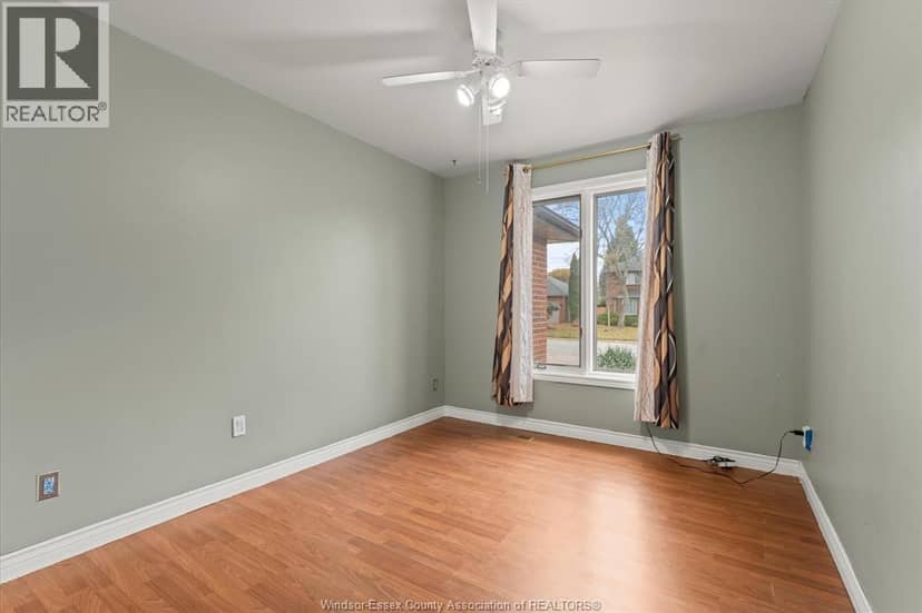 5753 Bishop Street — photo 3 of 40