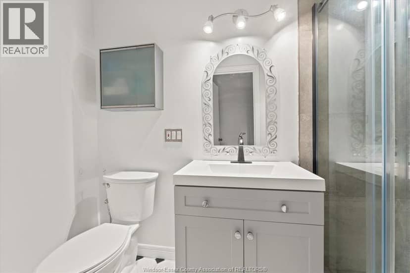 5753 Bishop Street — photo 4 of 40