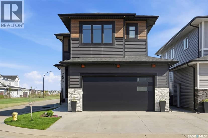 250 Skopik CRESCENT — photo 2 of 40