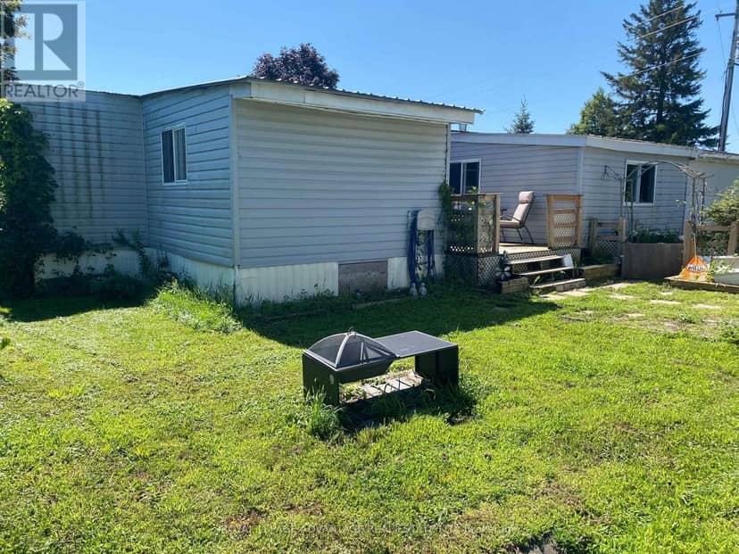 4 Kavanagh Drive — photo 16 of 17