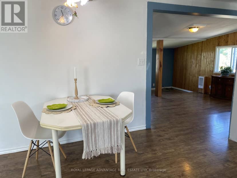 4 Kavanagh Drive — photo 5 of 17