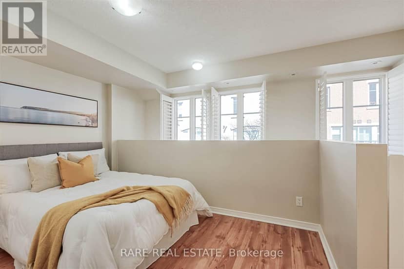 612 - 38 Western Battery Road — photo 17 of 20