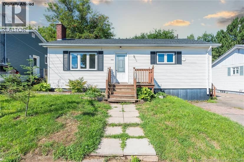 194 Jones Street — photo 1 of 40
