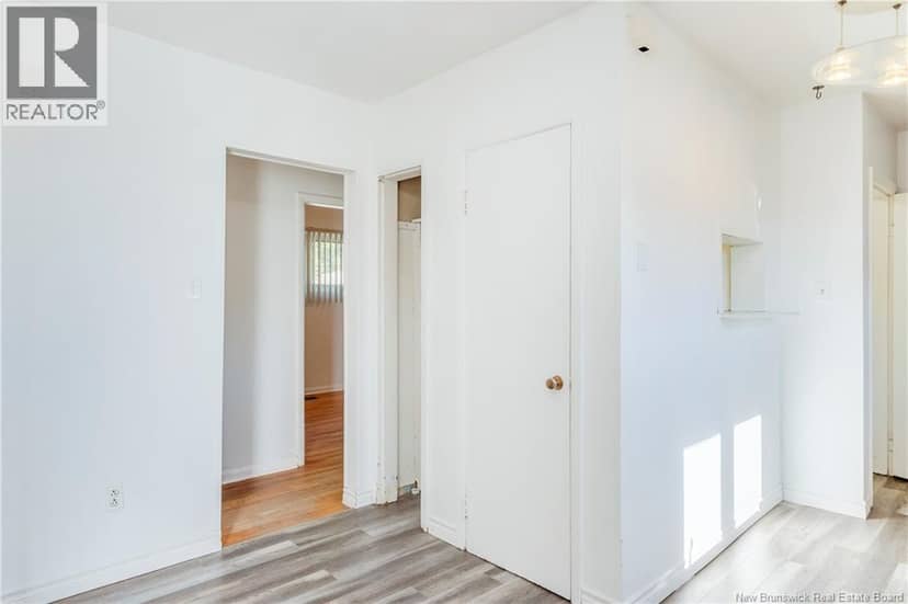 194 Jones Street — photo 18 of 40