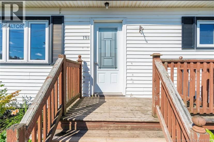 194 Jones Street — photo 4 of 40