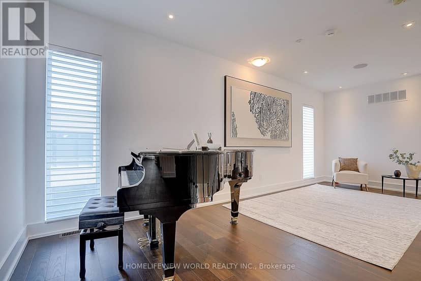 7 Valliere Place W — photo 23 of 40