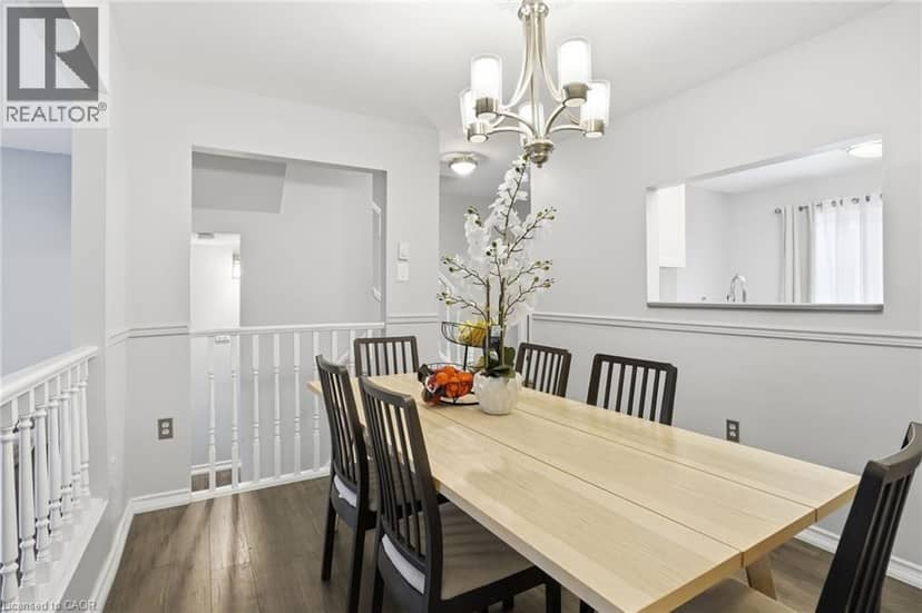 445 STONE CHURCH Road W Unit# 19 — photo 21 of 40