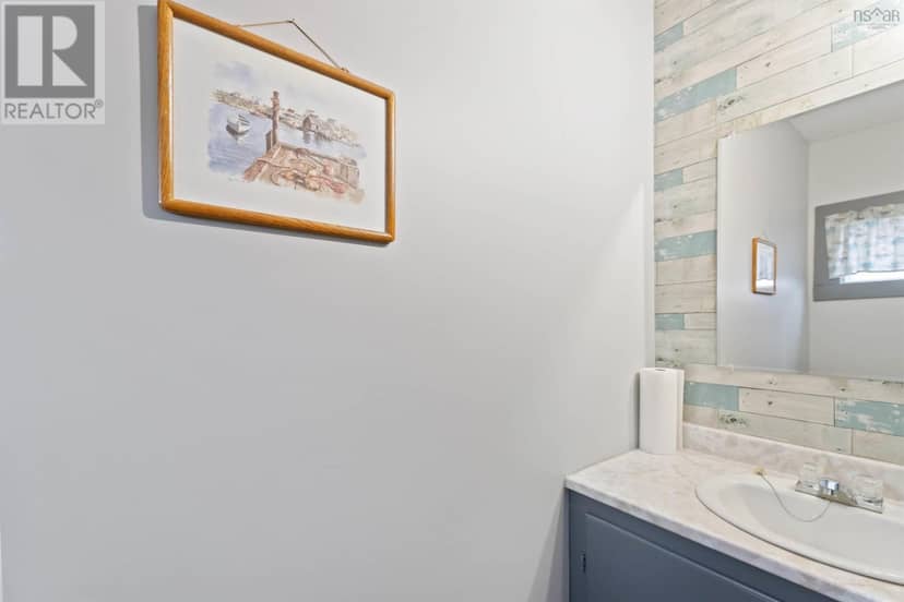 19 Birch Street — photo 27 of 40