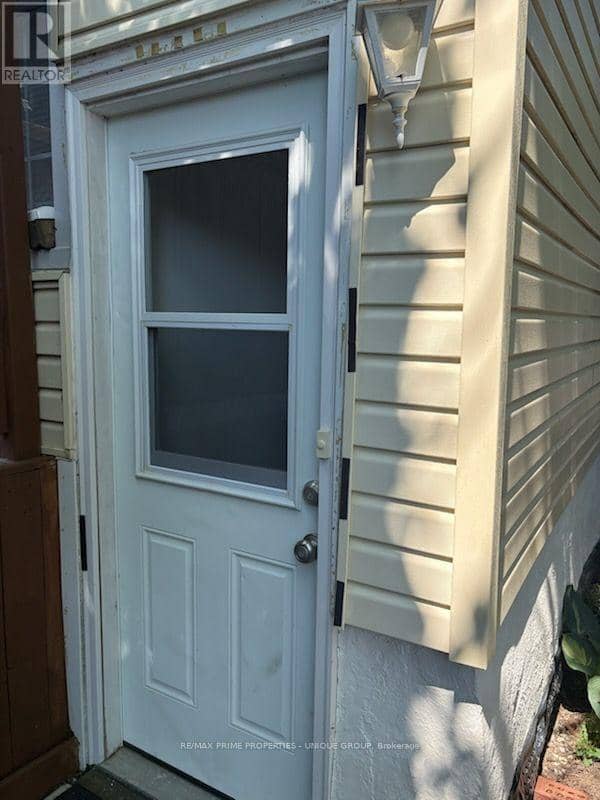 11 Freeman Street — photo 22 of 25