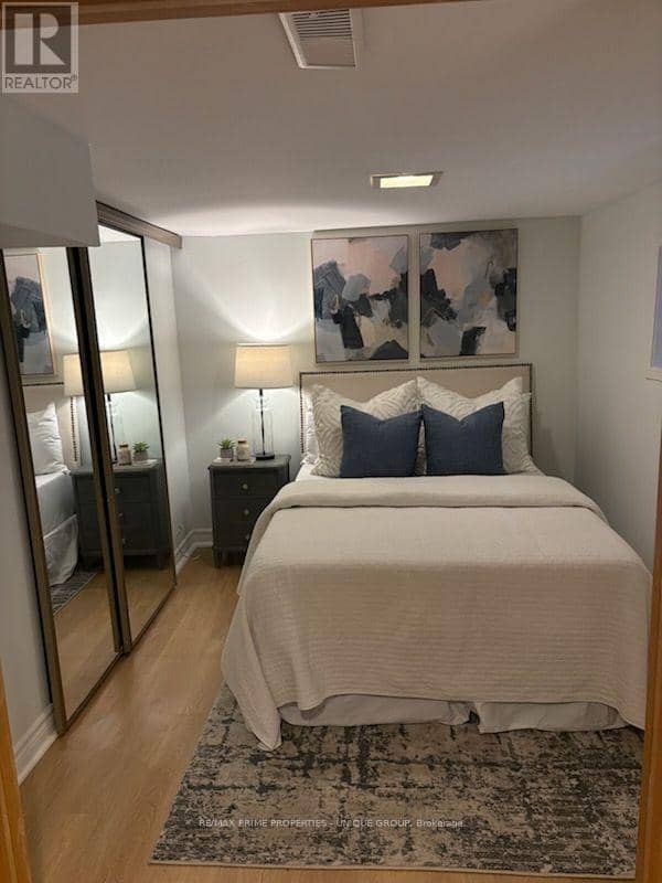 11 Freeman Street — photo 24 of 25