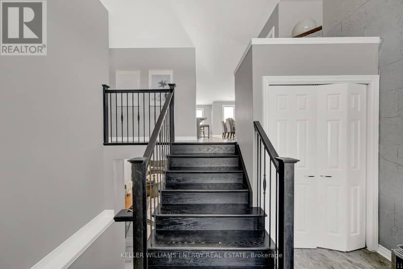 1687 Lakeside Drive — photo 8 of 40