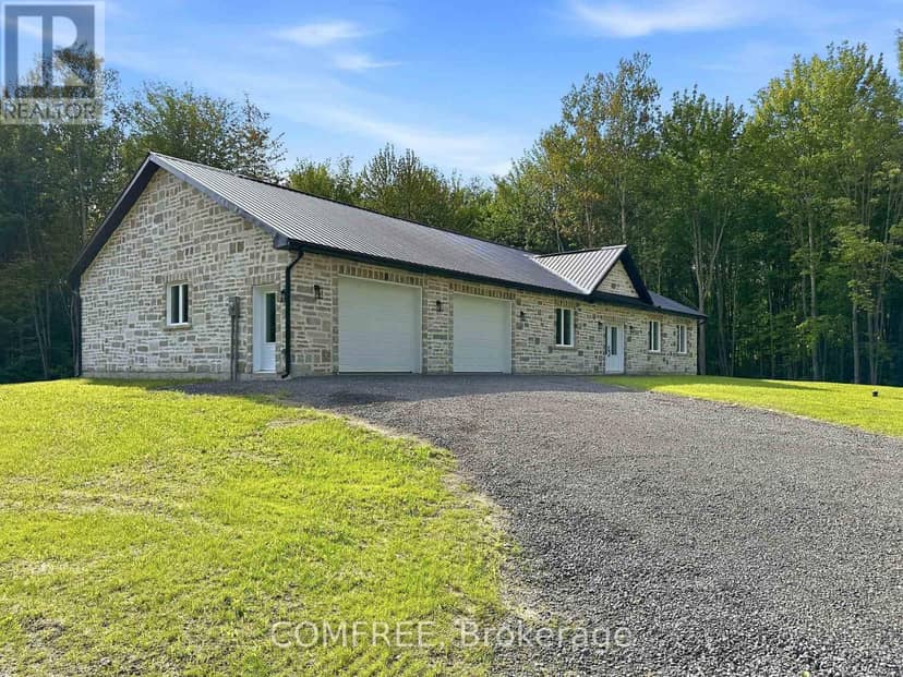 3244 Piche Road, Casselman, photo 2