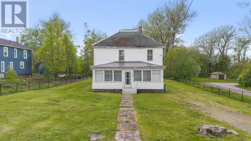 15 McDougal Street — photo 1 of 40
