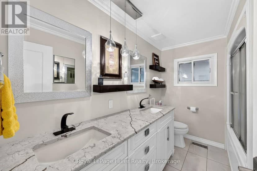 50 Albert Street — photo 19 of 40