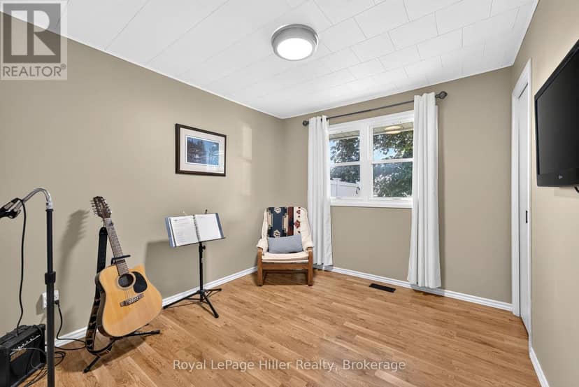 50 Albert Street — photo 22 of 40