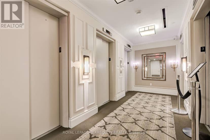 332 - 22 Leader Lane — photo 4 of 16