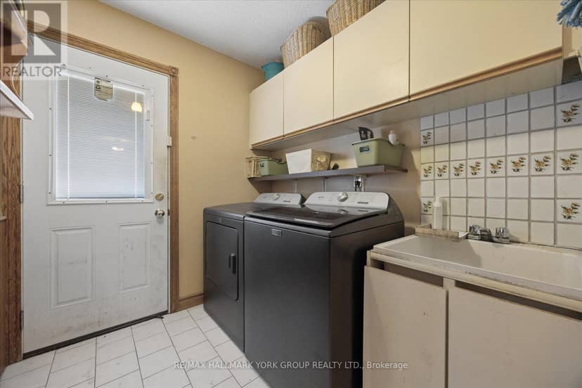 458 Chester Avenue — photo 18 of 40