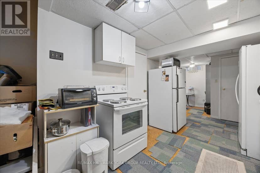 458 Chester Avenue — photo 33 of 40