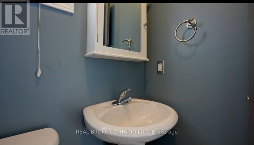 176 Thrushwood Drive — photo 5 of 13