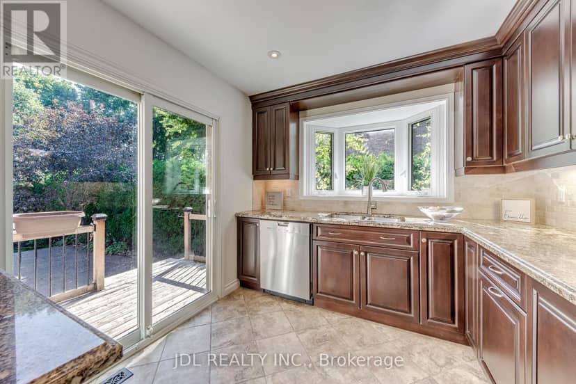 323 Warminster Drive S — photo 21 of 40