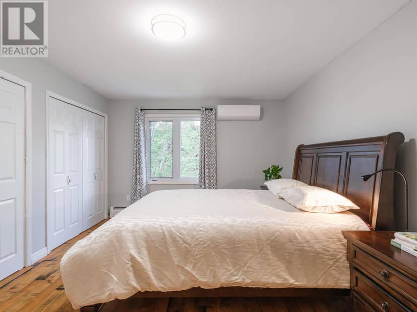 284 North River Road — photo 19 of 32