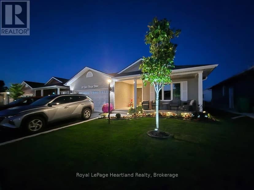 237 Lake Breeze Drive — photo 36 of 38