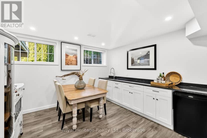 32 Edgewater Drive — photo 30 of 40