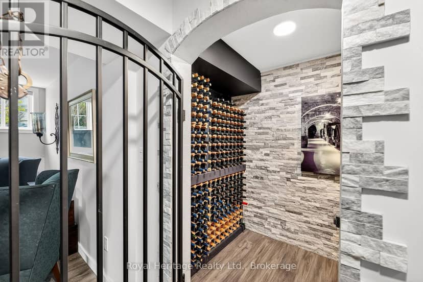 32 Edgewater Drive — photo 33 of 40